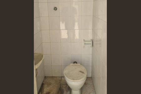 Casa à venda com 124m², 3 quartos e 2 vagasBanheiro