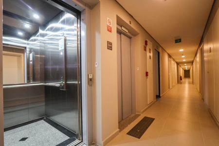 Studio à venda com 29m², 1 quarto e sem vagaHall Social