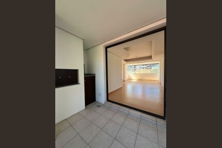 Foto 03 de apartamento à venda com 3 quartos, 103m² em Petrópolis, Porto Alegre
