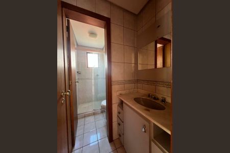 Foto 14 de apartamento à venda com 3 quartos, 103m² em Petrópolis, Porto Alegre