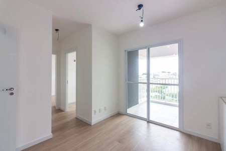 Sala  de apartamento para alugar com 2 quartos, 50m² em  Vila Osasco, Osasco