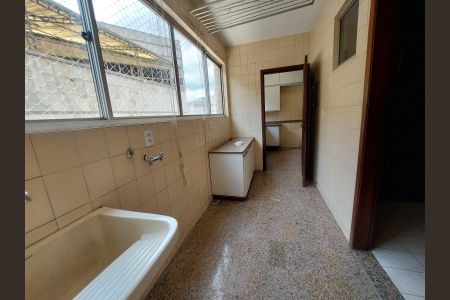 Apartamento para alugar com 219m², 4 quartos e 3 vagasÁrea de Serviço