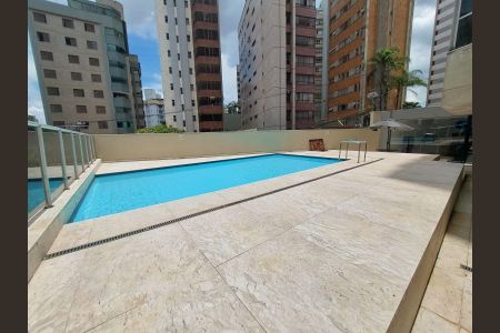 Apartamento para alugar com 219m², 4 quartos e 3 vagasÁrea comum - Piscina