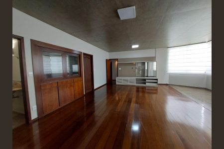 Apartamento para alugar com 219m², 4 quartos e 3 vagassala 1