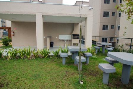 Apartamento para alugar com 45m², 2 quartos e sem vagaÁrea comum - Churrasqueira