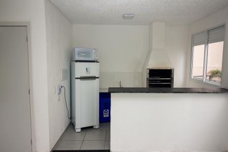 Apartamento para alugar com 45m², 2 quartos e sem vagaÁrea comum - Salão de festas