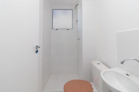 Apartamento à venda com 45m², 2 quartos e sem vaga Apartamento à venda com 45m², 2 quartos e sem vagaBanheiro