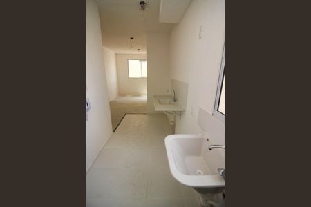 Apartamento para alugar com 45m², 2 quartos e sem vagaCozinha e Área de Serviço