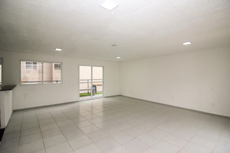 Apartamento para alugar com 45m², 2 quartos e sem vagaÁrea comum - Salão de festas