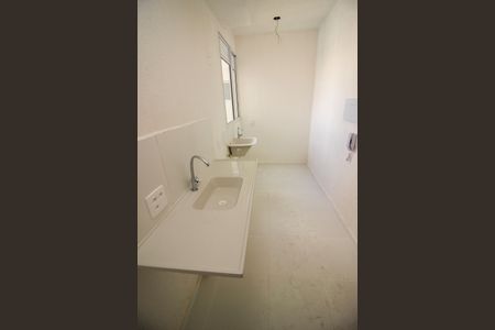 Apartamento para alugar com 45m², 2 quartos e sem vagaCozinha e Área de Serviço