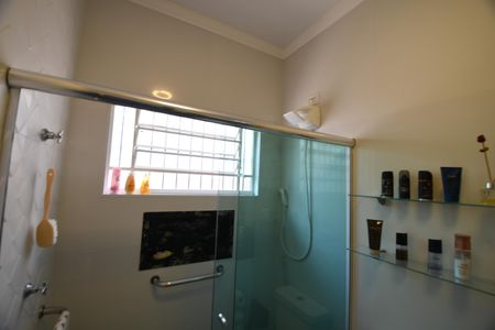 Casa à venda com 200m², 3 quartos e 3 vagasBanheiro Social