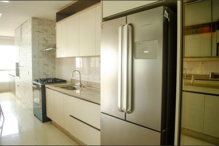 Apartamento para alugar com 178m², 3 quartos e 3 vagas