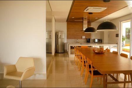 Apartamento para alugar com 178m², 3 quartos e 3 vagas