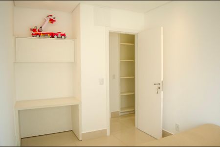 Apartamento para alugar com 178m², 3 quartos e 3 vagas