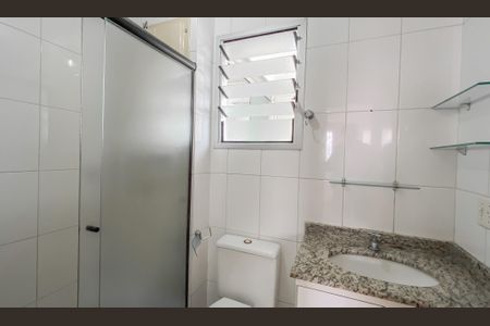 Apartamento à venda com 55m², 3 quartos e 2 vagasBanheiro 