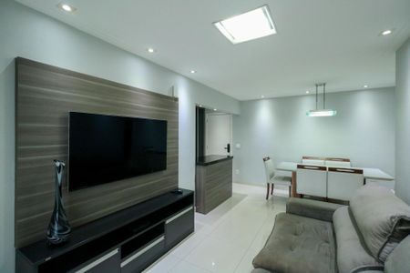 Apartamento à venda com 83m², 3 quartos e 2 vagasSala