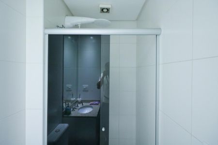 Apartamento à venda com 83m², 3 quartos e 2 vagasBanheiro