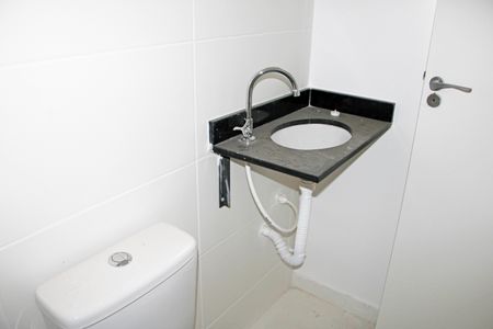 Apartamento para alugar com 59m², 2 quartos e 2 vagasSuíte 1 Banheiro