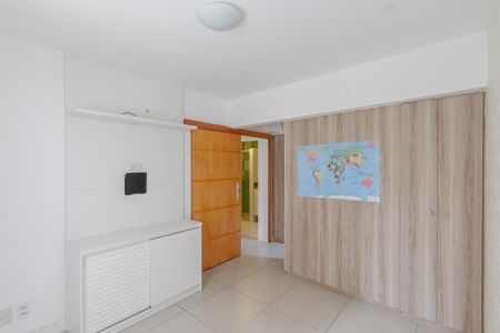 Apartamento à venda com 69m², 2 quartos e 1 vagaSuíte