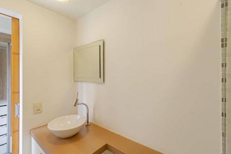 Apartamento à venda com 69m², 2 quartos e 1 vagaBanheiro da Suíte