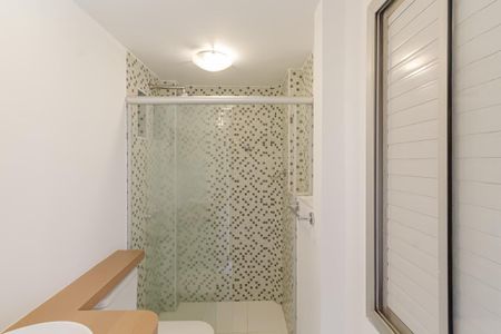 Apartamento à venda com 69m², 2 quartos e 1 vagaBanheiro da Suíte