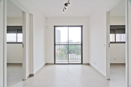 Sala de apartamento para alugar com 2 quartos, 41m² em Vila Albertina, São Paulo