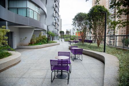 Studio à venda com 30m², 1 quarto e sem vaga Studio à venda com 30m², 1 quarto e sem vagaÁrea comum