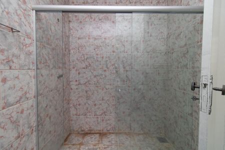 Casa à venda com 120m², 1 quarto e 2 vagasBanheiro