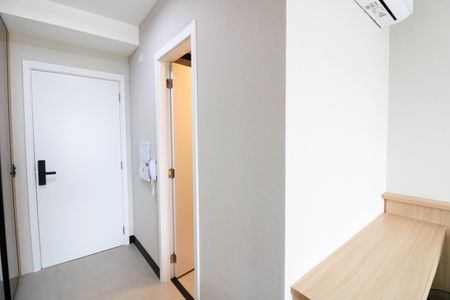 Studio de kitnet/studio para alugar com 1 quarto, 30m² em Jardim das Acacias, São Paulo