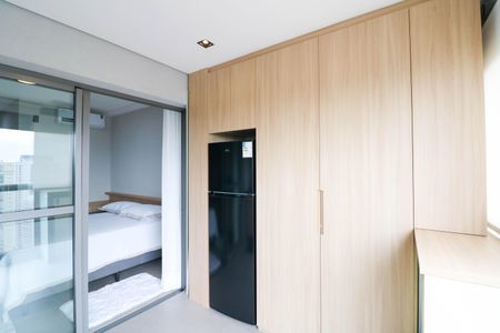 Studio de kitnet/studio para alugar com 1 quarto, 30m² em Jardim das Acacias, São Paulo