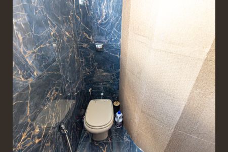 Casa à venda com 136m², 3 quartos e 3 vagasLavabo