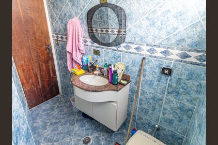 Casa à venda com 136m², 3 quartos e 3 vagasBanheiro