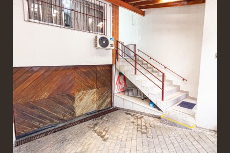 Casa à venda com 136m², 3 quartos e 3 vagasÁrea de Serviço e Garagem