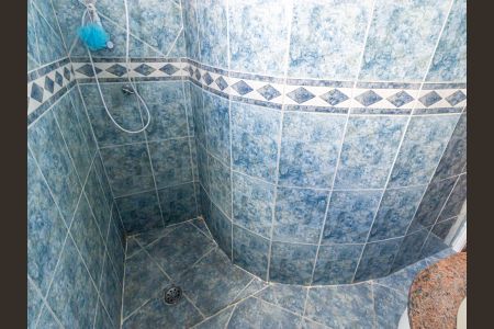 Casa à venda com 136m², 3 quartos e 3 vagasBanheiro