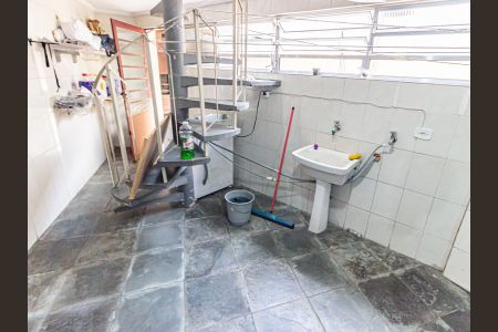 Casa à venda com 136m², 3 quartos e 3 vagasÁrea de Serviço e Garagem