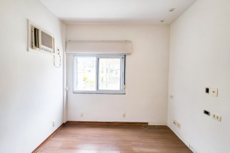 Apartamento para alugar com 160m², 3 quartos e 2 vagasQuarto 1
