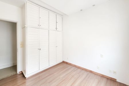 Apartamento para alugar com 160m², 3 quartos e 2 vagasQuarto 2