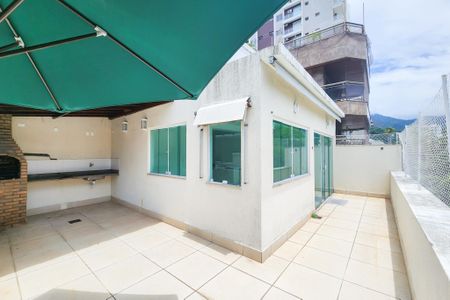 Apartamento para alugar com 160m², 3 quartos e 2 vagasÁrea Externa 