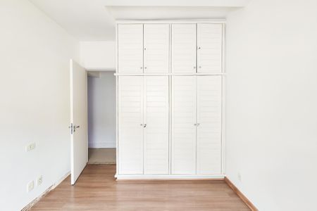 Apartamento para alugar com 160m², 3 quartos e 2 vagasQuarto 2