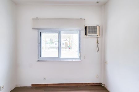 Apartamento para alugar com 160m², 3 quartos e 2 vagasQuarto 2