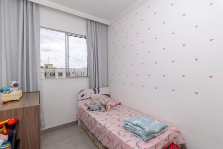 Apartamento à venda com 68m², 3 quartos e 1 vagaQuarto 2