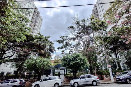 Apartamento à venda com 77m², 3 quartos e 1 vagaFachada - Plaquinha