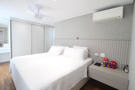 Casa de condomínio à venda com 200m², 4 quartos e 3 vagasSuíte 2