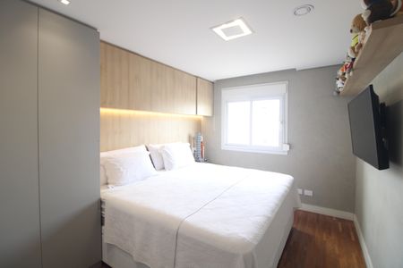 Casa de condomínio à venda com 200m², 4 quartos e 3 vagasQuarto 2