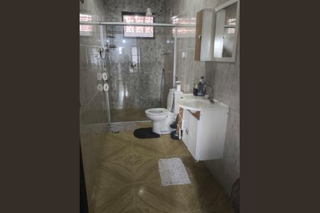 Banheiro de casa para alugar com 3 quartos, 170m² em Nova União, Ribeirão das Neves