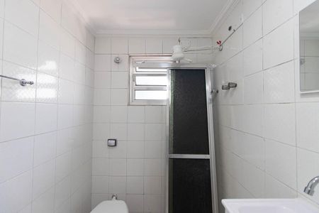 Banheiro de casa para alugar com 1 quarto, 45m² em Vila Medeiros, São Paulo