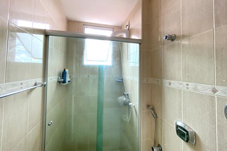 Apartamento à venda com 200m², 4 quartos e 2 vagasBanheiro