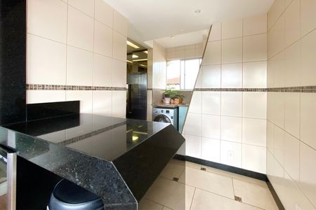 Apartamento à venda com 200m², 4 quartos e 2 vagasCopa