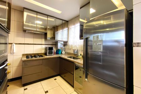 Apartamento à venda com 200m², 4 quartos e 2 vagasCozinha