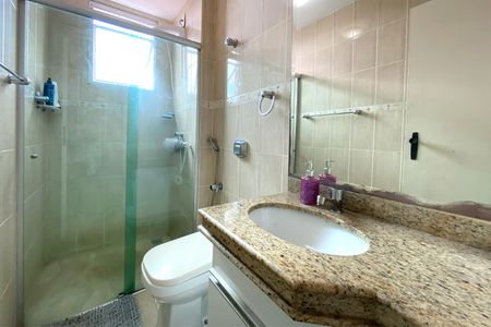 Apartamento à venda com 200m², 4 quartos e 2 vagasBanheiro